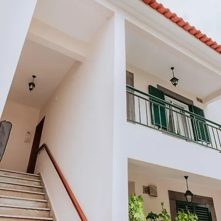 Mar Apartment